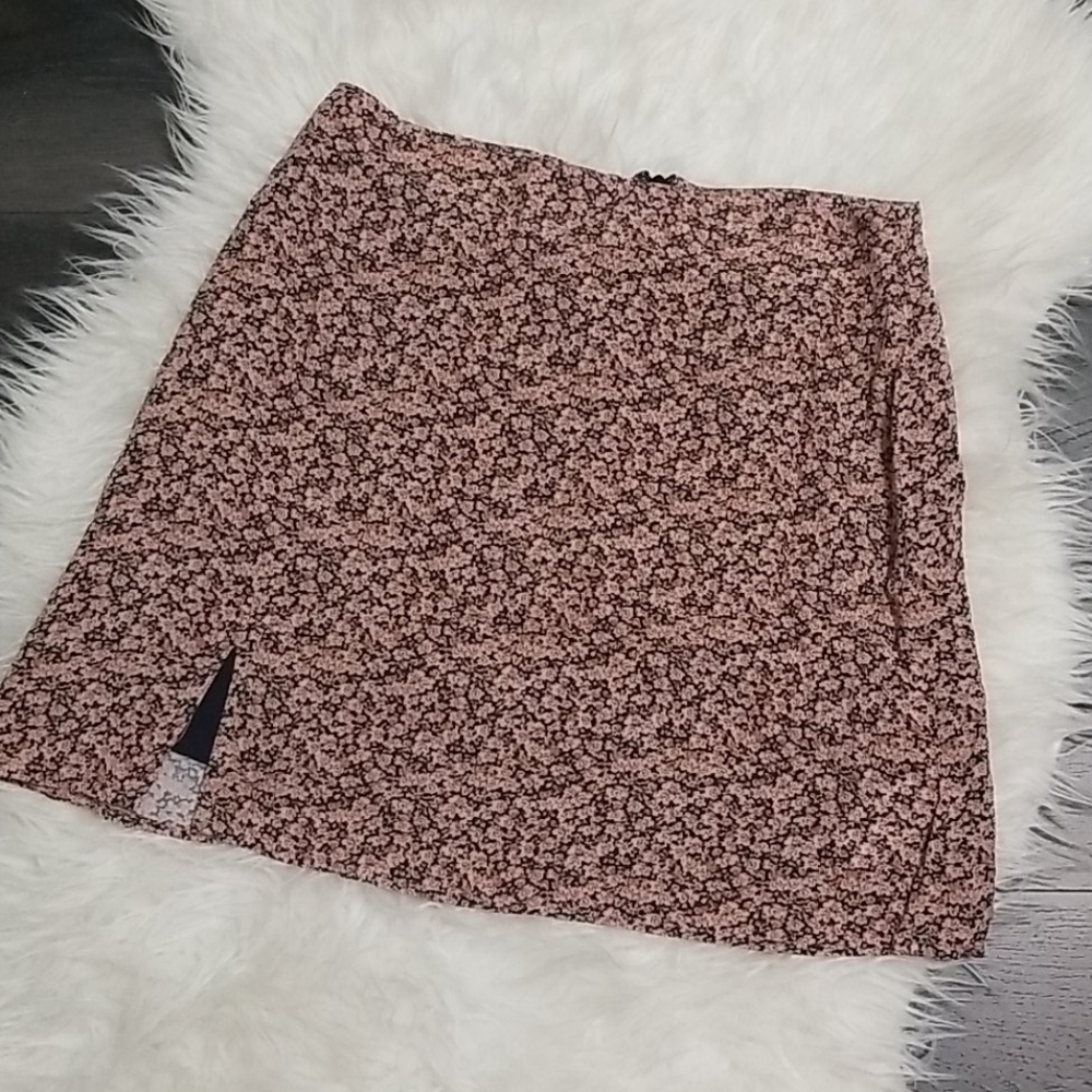 American eagle floral skirt